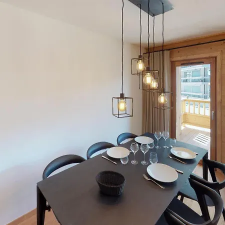 T3 A Courchevel, Emplacement Ideal A 100m Du Front De Neige, Parking Et Wifi Inclus - Fr-1-563-74 Apartment Courchevel