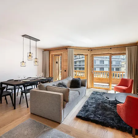 Apartment T3 A Courchevel, Emplacement Ideal A 100m Du Front De Neige, Parking Et Wifi Inclus - Fr-1-563-74 *